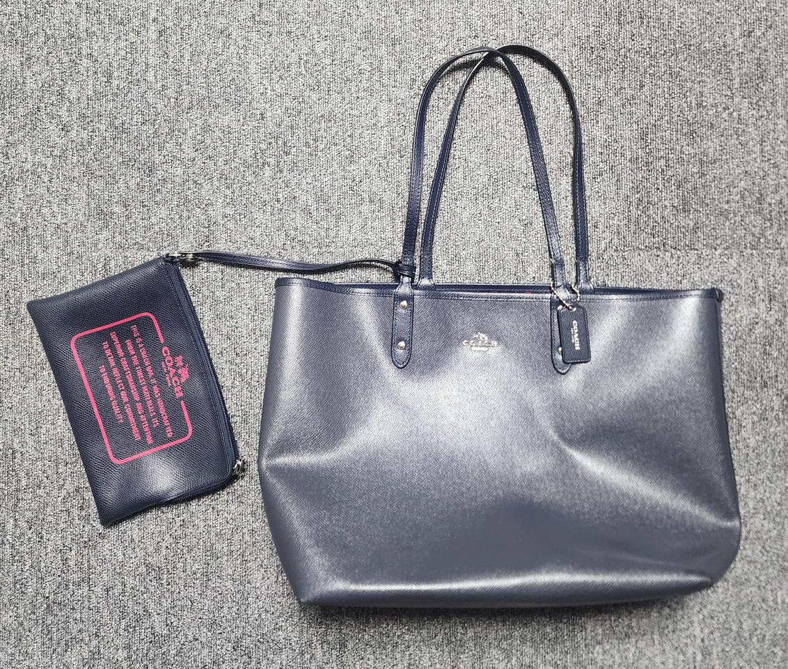 코치 진네이비 쇼퍼백 + 파우치-정품