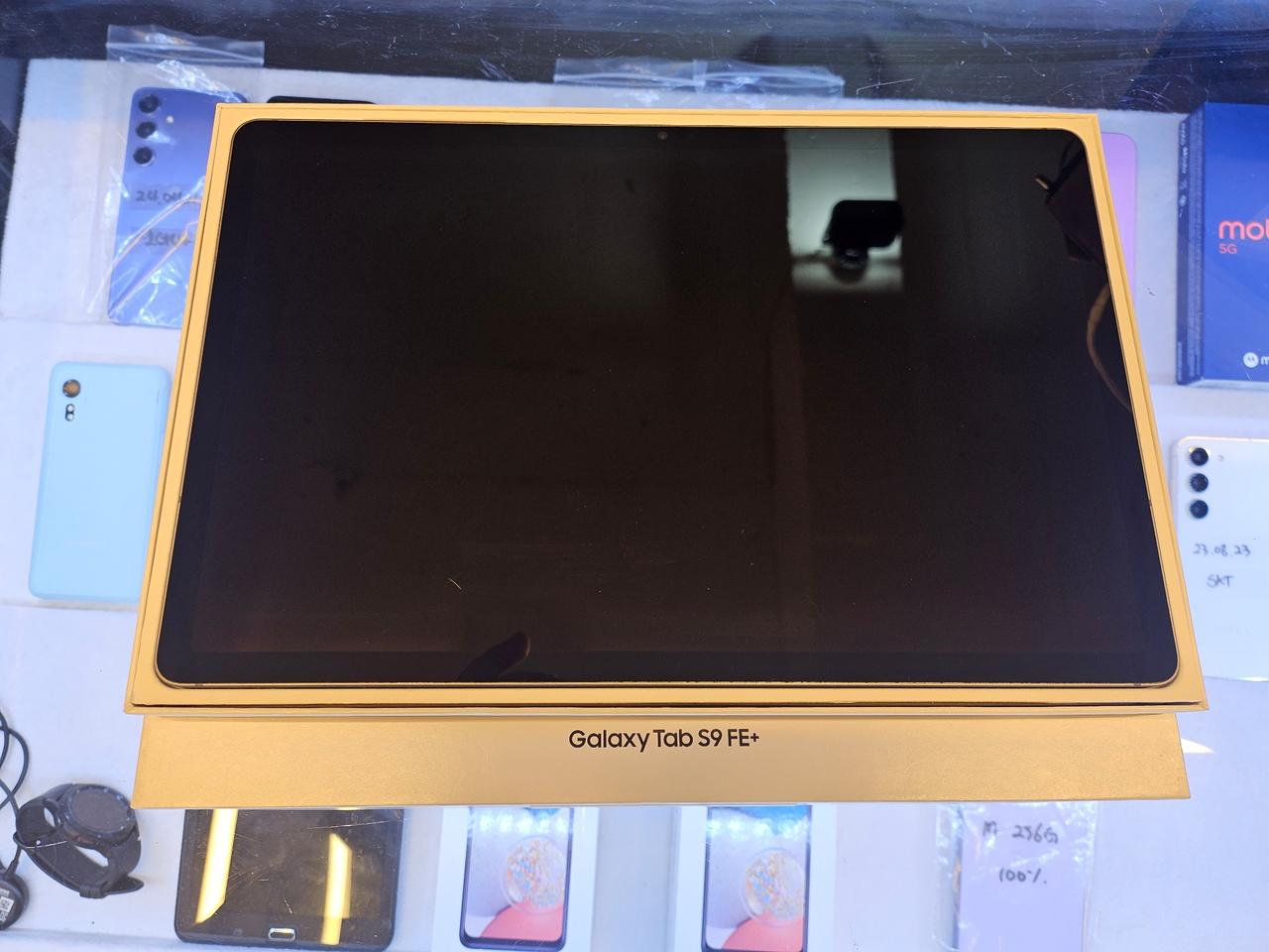 갤럭시탭s9fe+ 128G(액정약기스)(기능이상무)