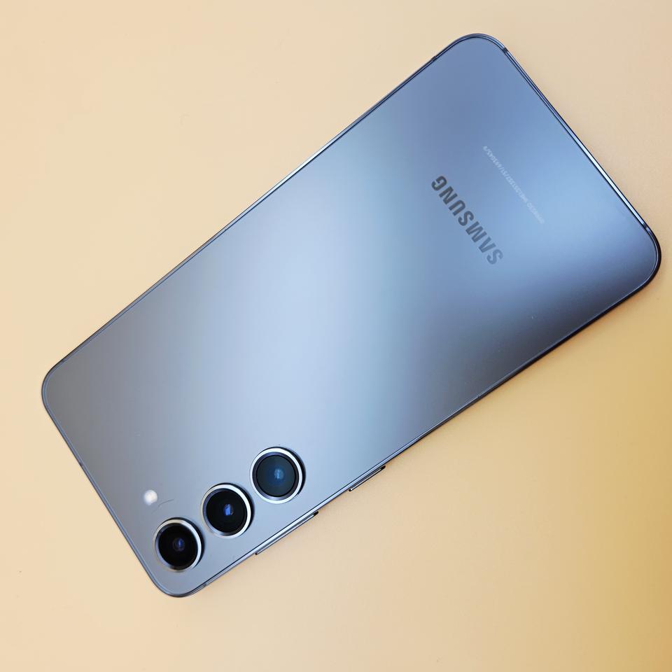 [리퍼급]갤럭시S23 최상급컨디션 256G 그린 공기계 중고폰