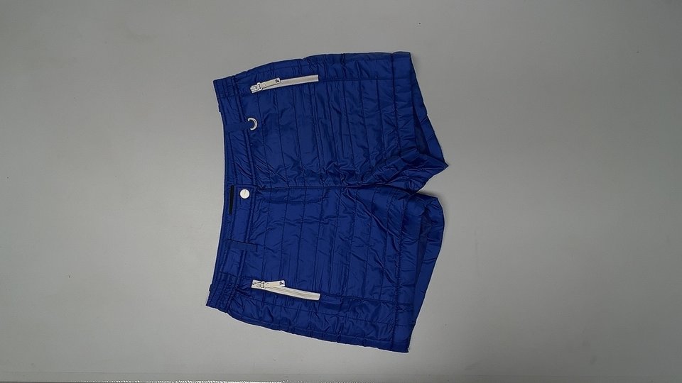 4723번 파사디 [겨울] 여자 솜 패딩 골프 반 바지 27 인치