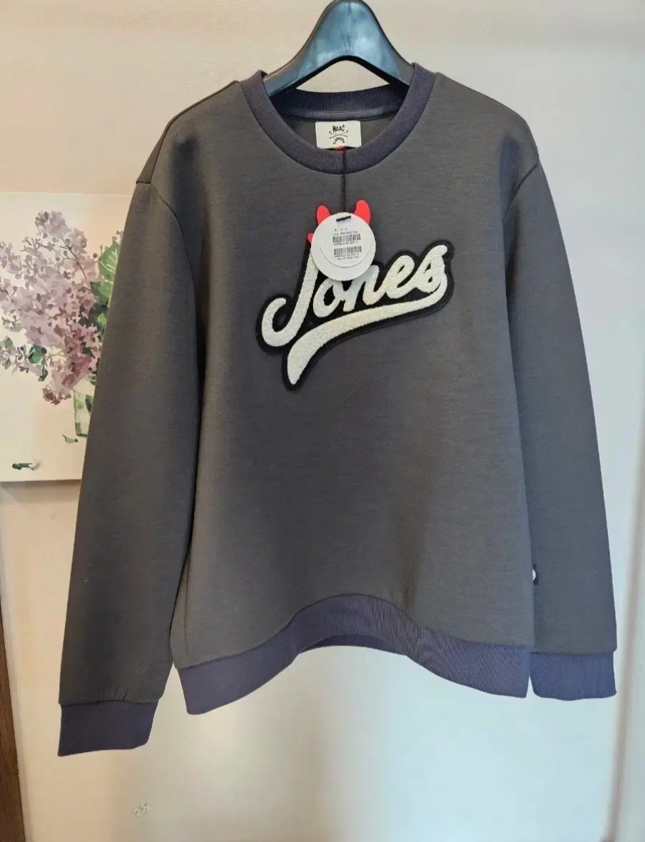 새상품 )[WAAC X JONES] 왁 남성  커브 로고 스웨트 골프