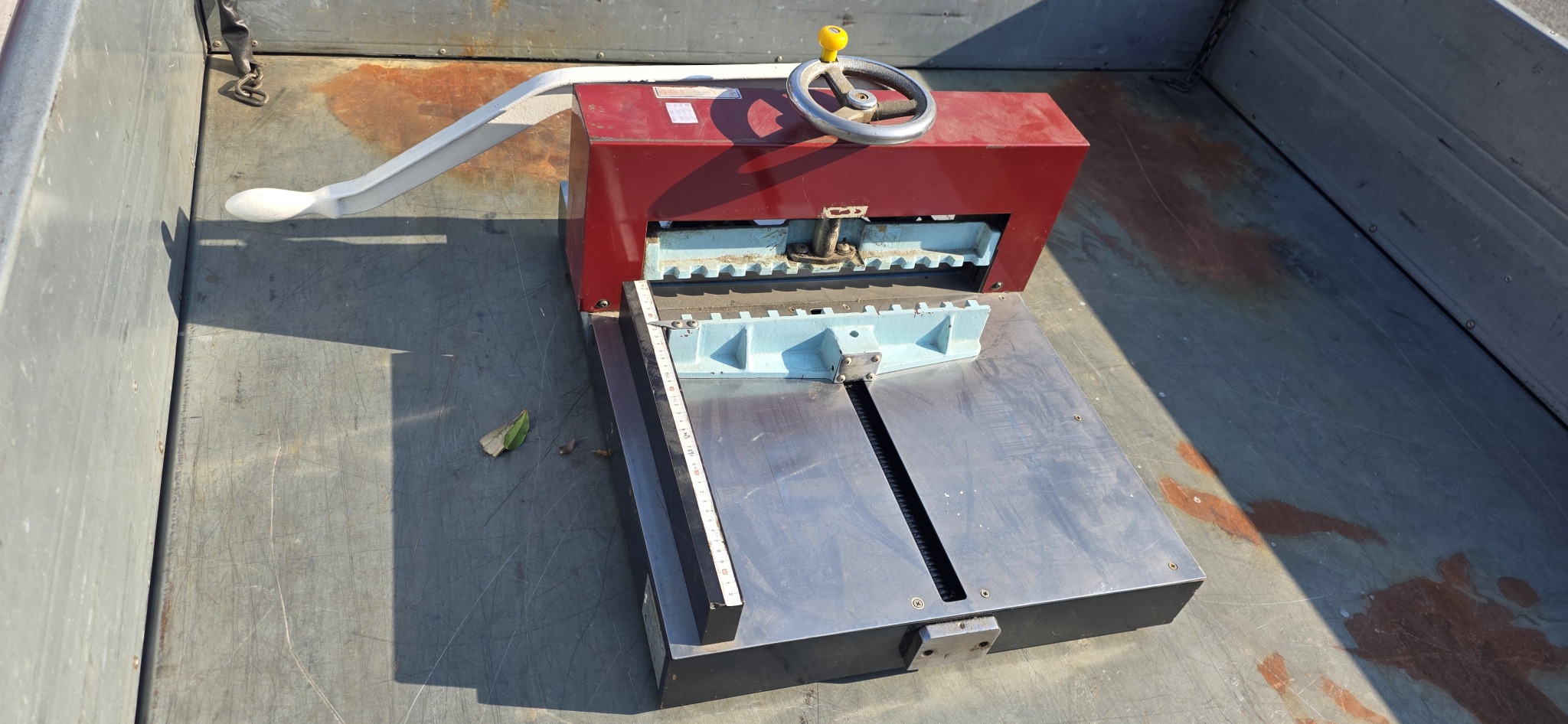 하이파워 작두형 종이재단기