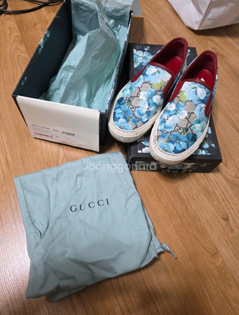 구찌 플라워 슬립온
