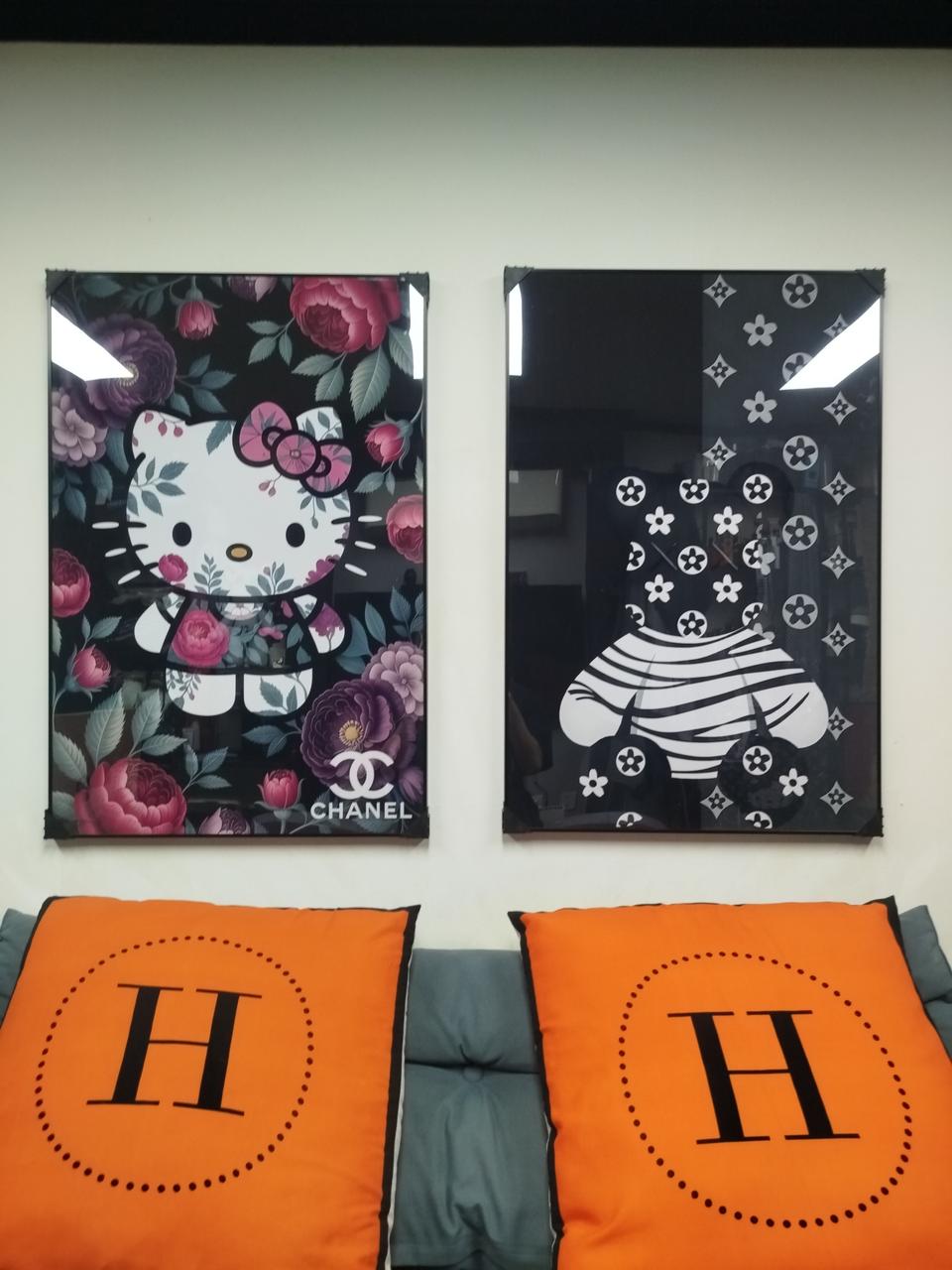 샤넬 헬로키티 키티 피규어 베어브릭 꽃 그림액자 그림 액자 인테리어소품