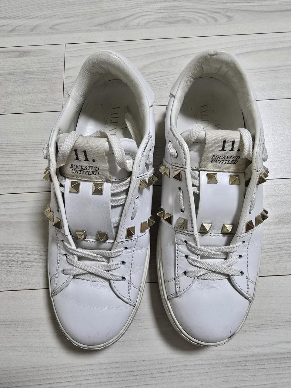 발렌티노 스니커즈 220 정품 운포