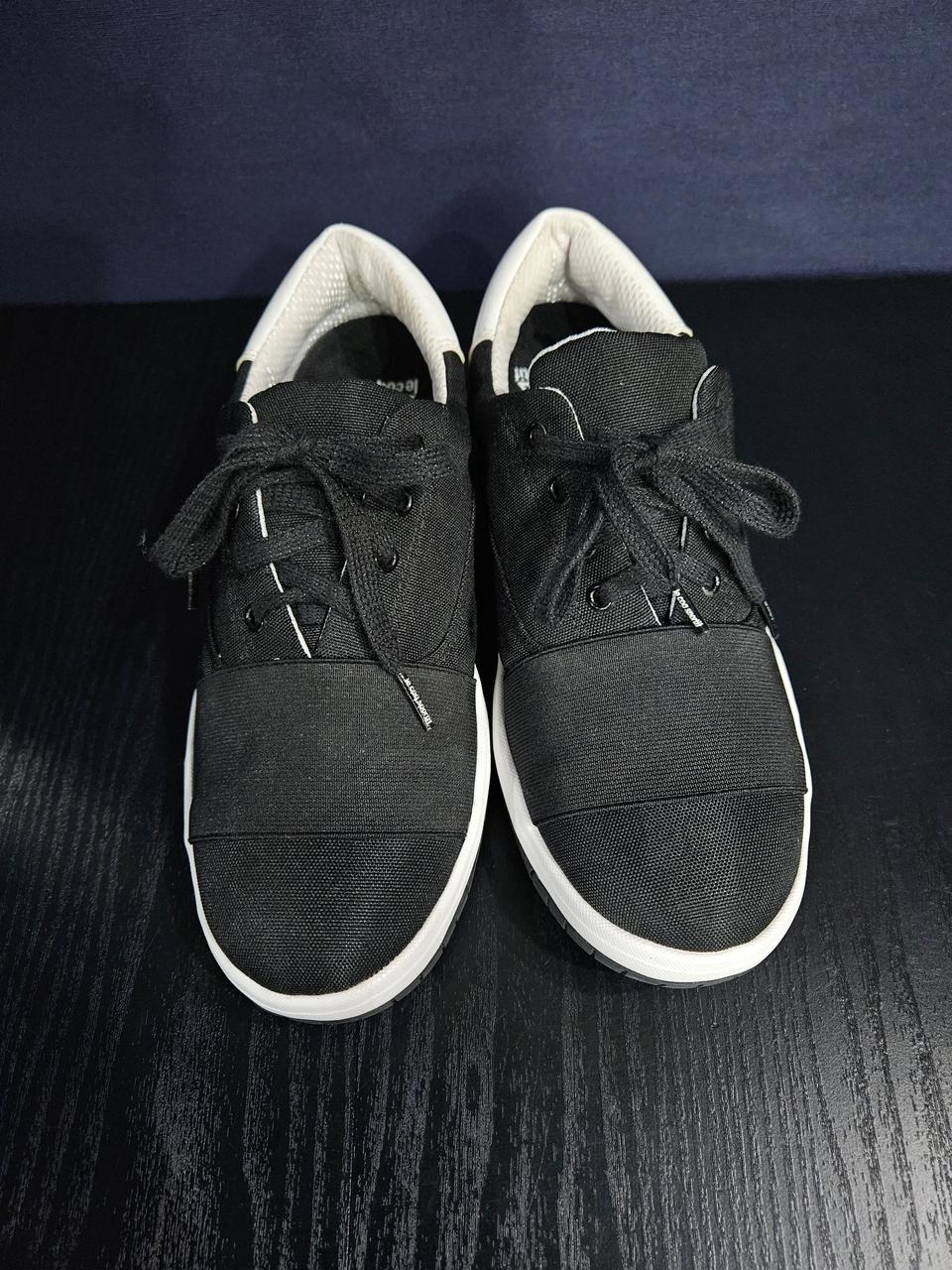 르꼬끄 블랙컬러 남성 250~255 스니커즈