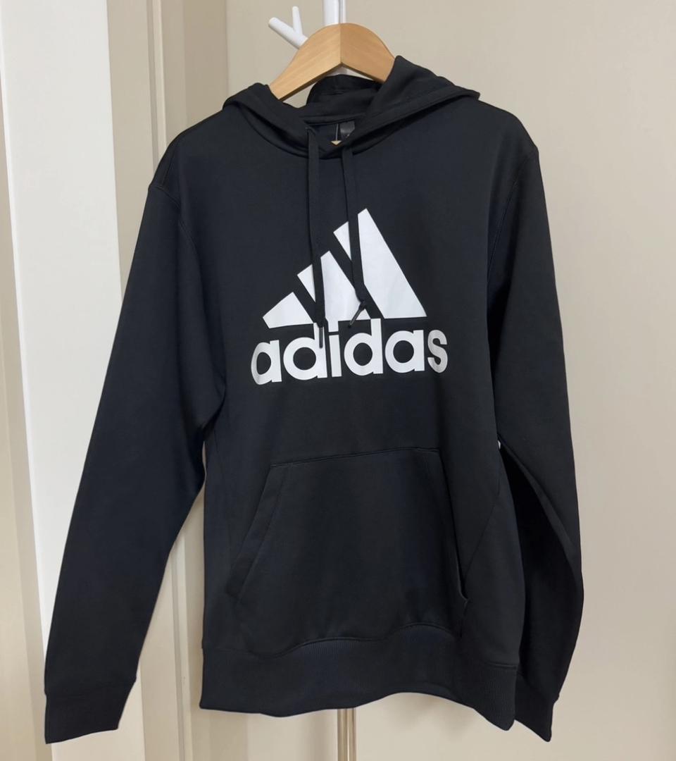 아디다스 중앙로고 기모후드티