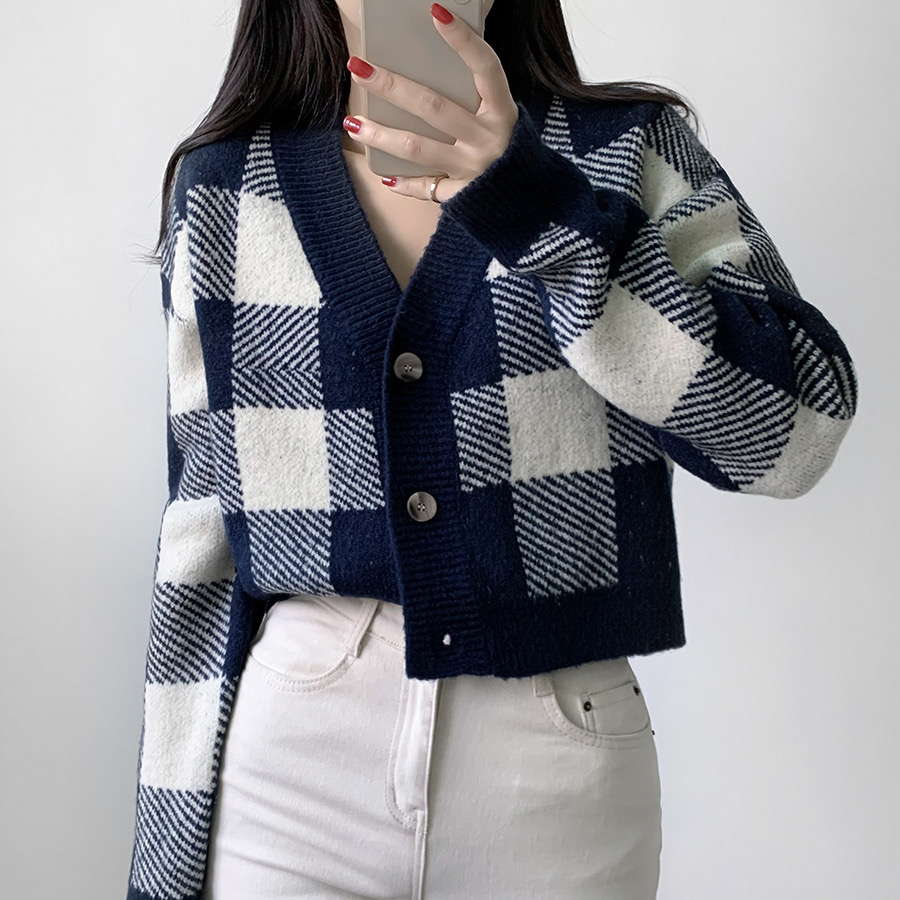 체크 브이넥 크롭 가디건