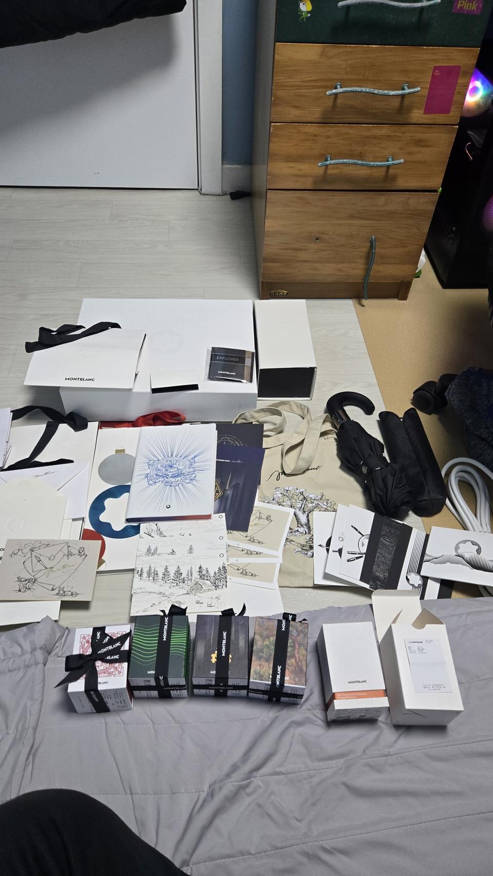 몽블랑 괴테 노트 만년필잉크 판매합니다 서비스있음