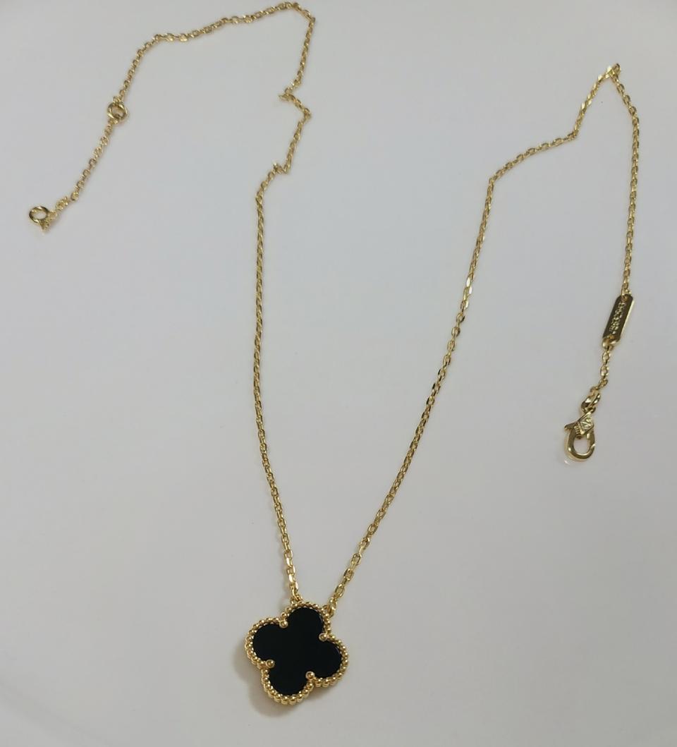 반클리프 앤 아펠 목걸이