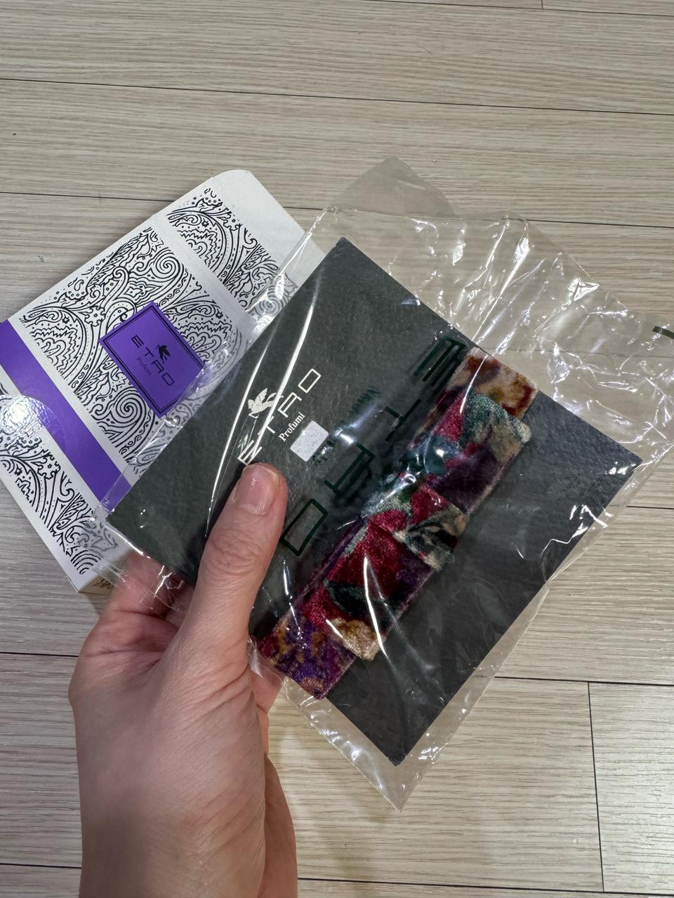 포장째 새상품 정품 에트로 벨벳 헤어핀 머리핀 집게핀 헤어밴드 타임 랑방