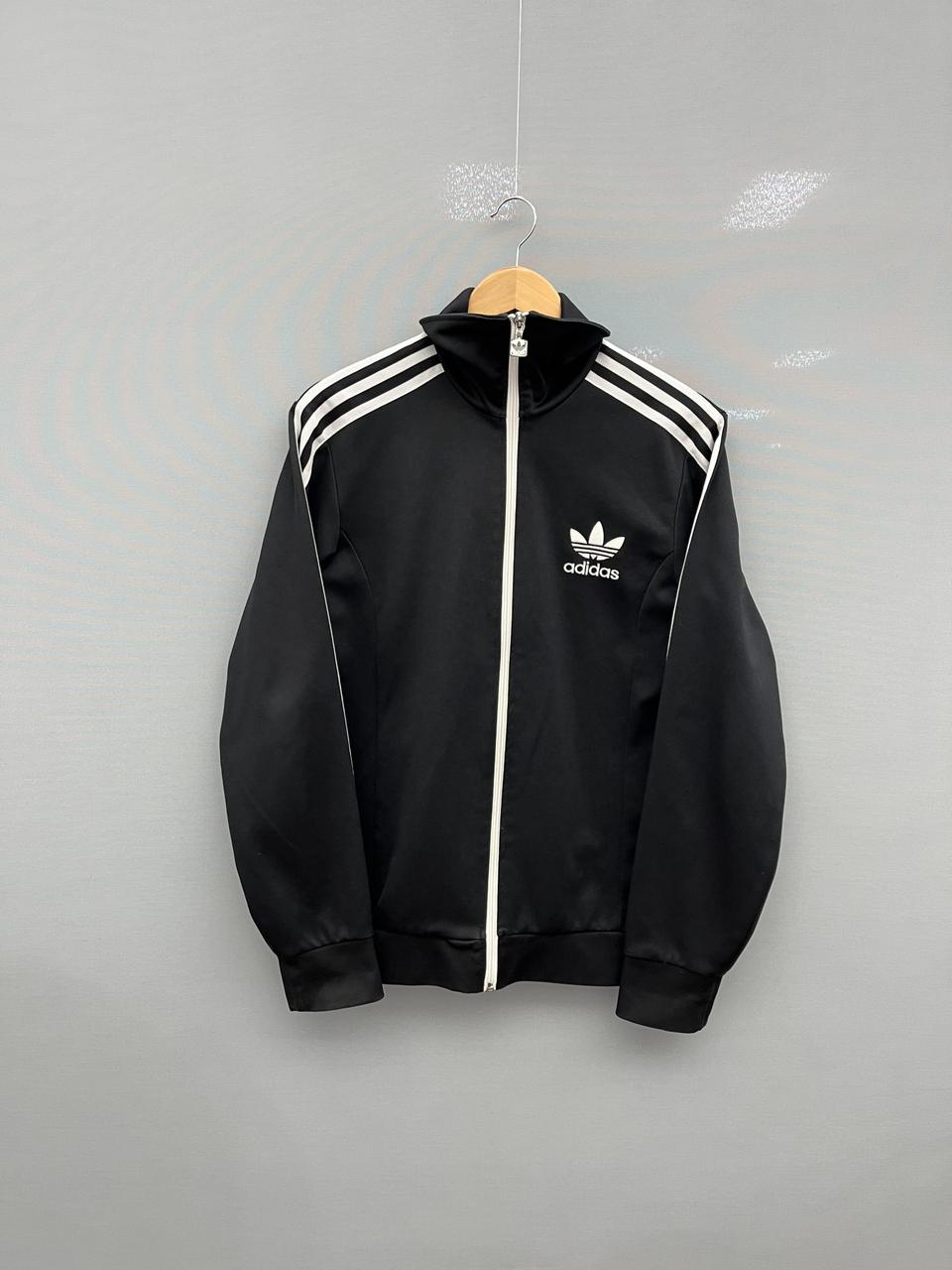 아디다스 유로파 블랙 트랙탑 져지