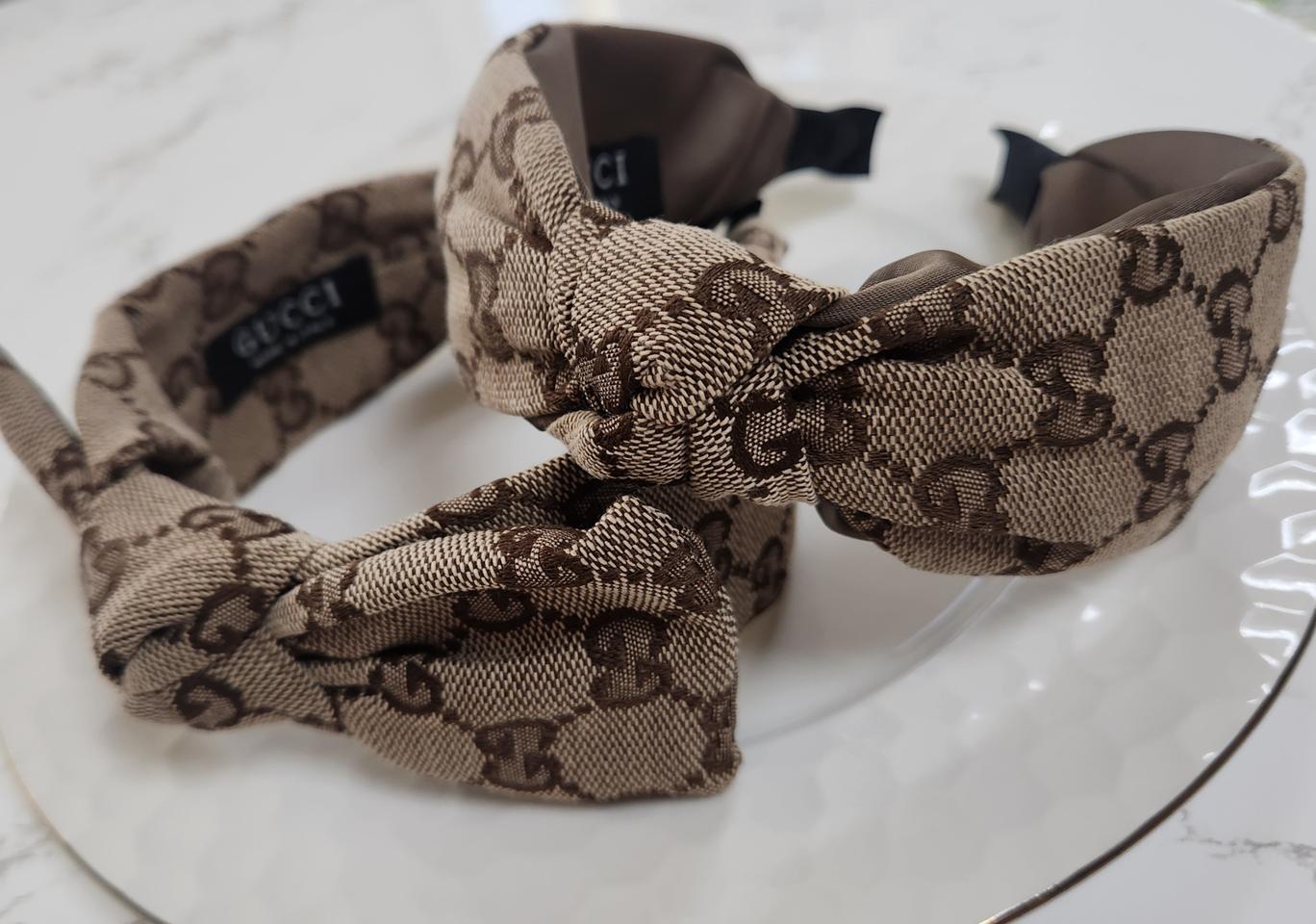 구찌 헤어밴드(꼬임형)