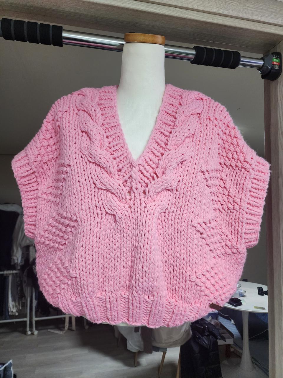 핸드메이드 뜨개 아방니트조끼