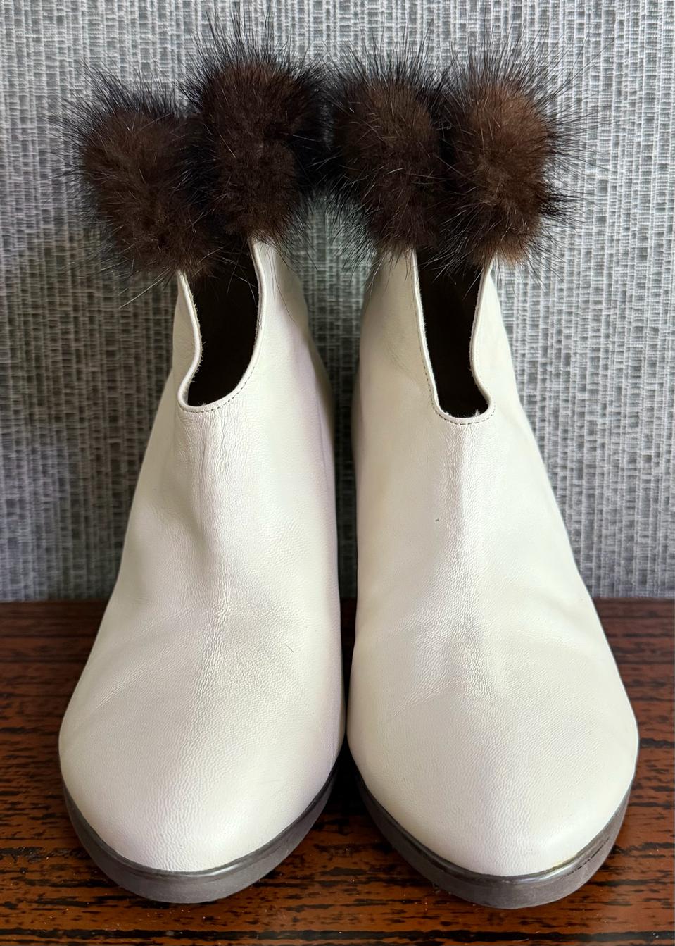 엘칸토 밍크털 아이보리 가죽 앵클 부츠 부티 신발 구두 235