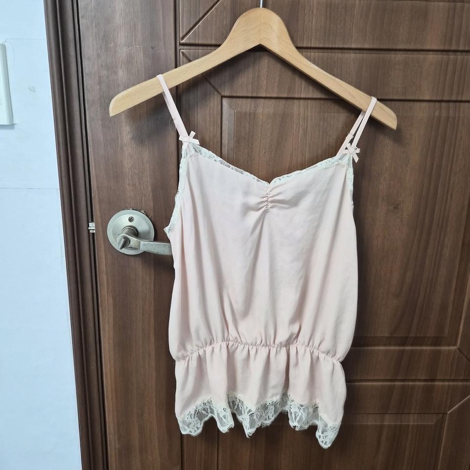 빈티지 핑크 리본 레이스 슬리브리스