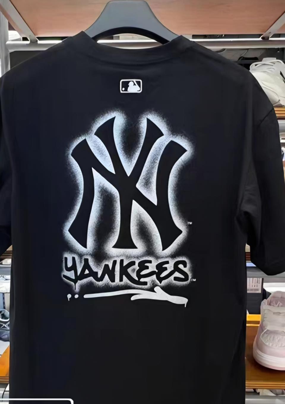 MLB 엠엘비 빅로고티셔츠 신상 완전저렴히 새상품