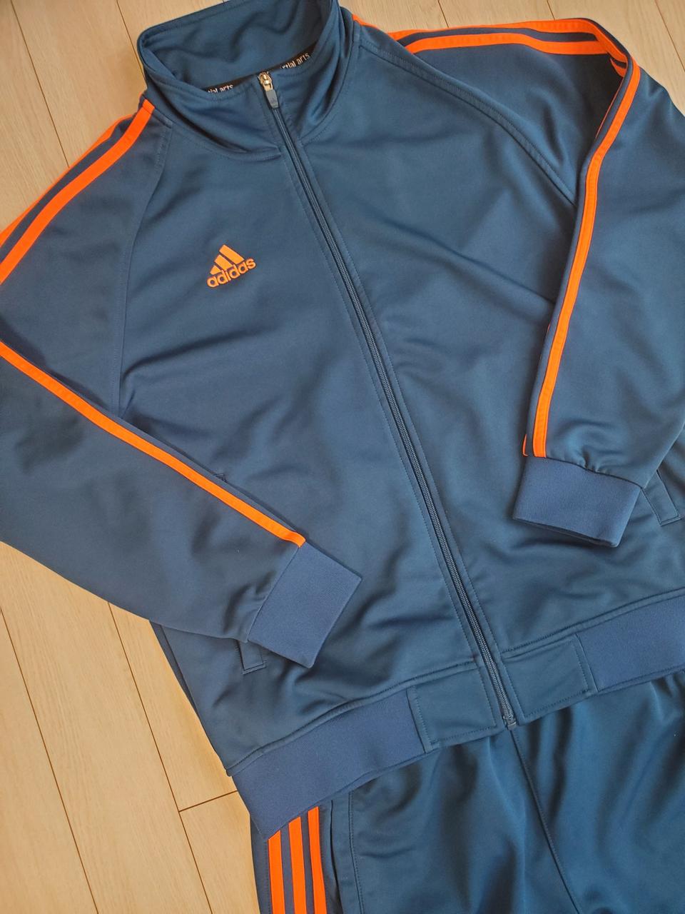 아디다스 마샬아츠 트레이닝복 세트 사이즈105(xl)사진상 바지 로고