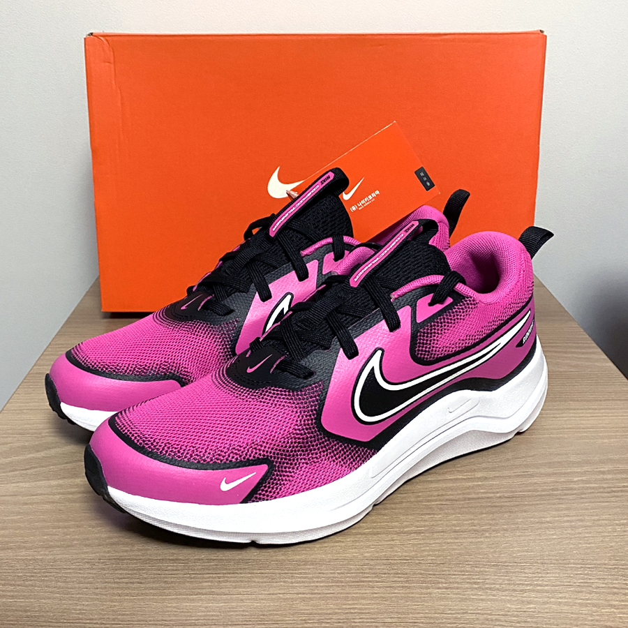 (새제품) 나이키 코스믹 러너 러닝화 운동화 매장정품