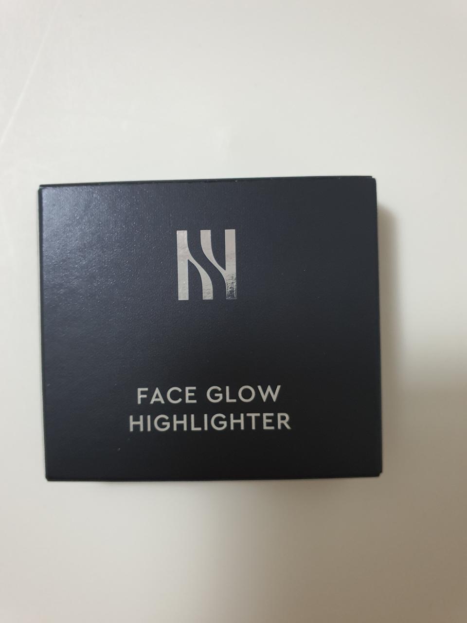 헤라 페이스 글로우 하이라이터