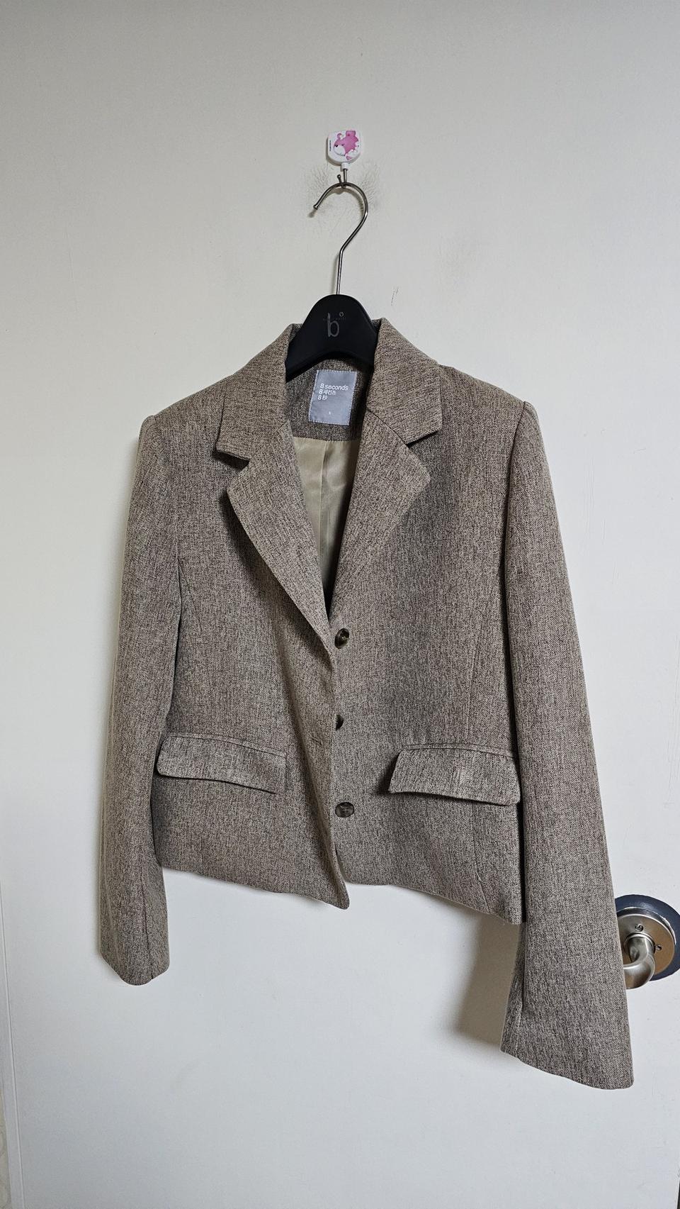 에잇세컨즈 크롭 자켓 (1.25