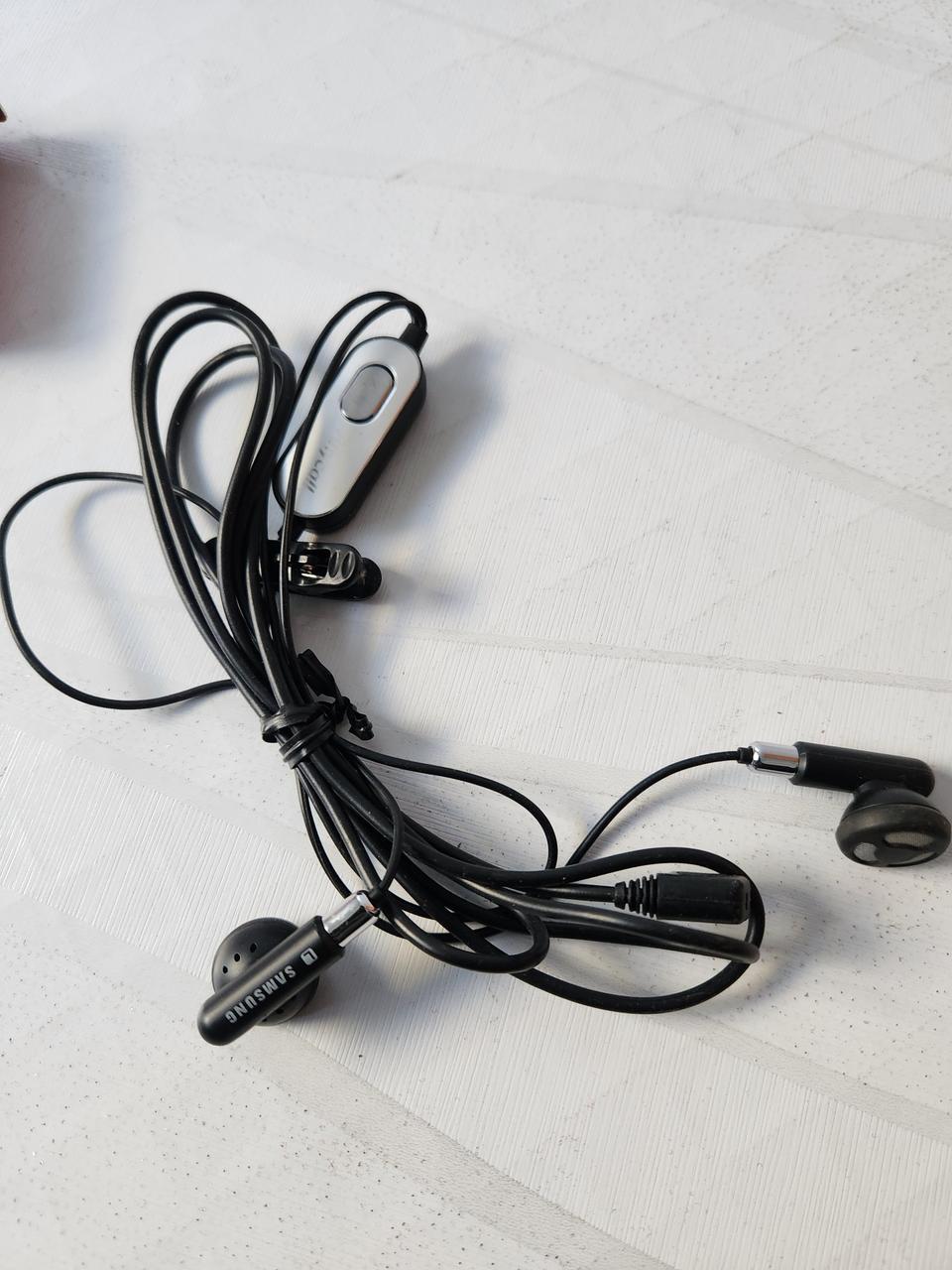 삼성 이어폰 블랙 (클립형)