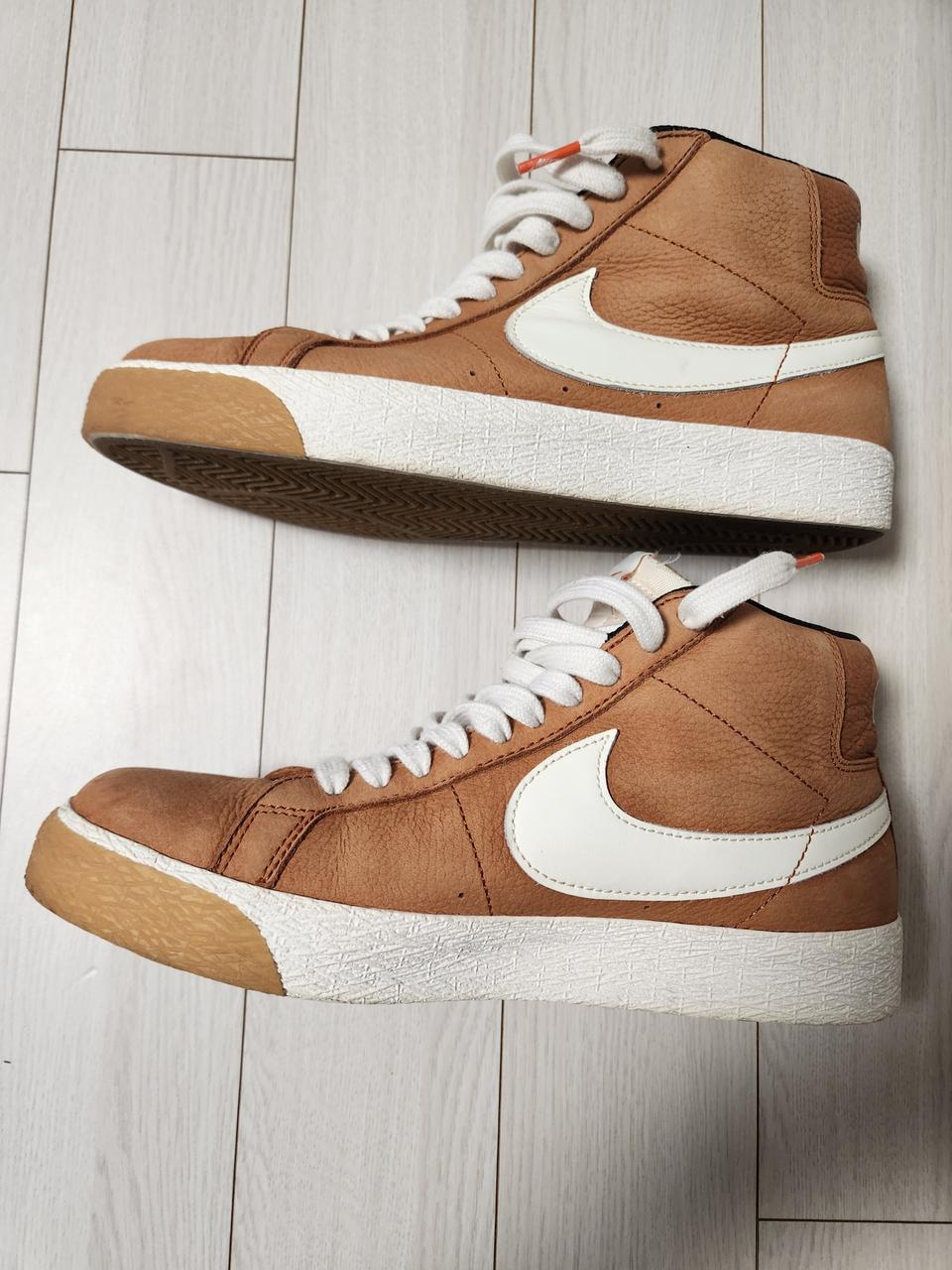 나이키 운동화 SB 줌 블레이저 미드 ISO 다크 러셋 사이즈255가