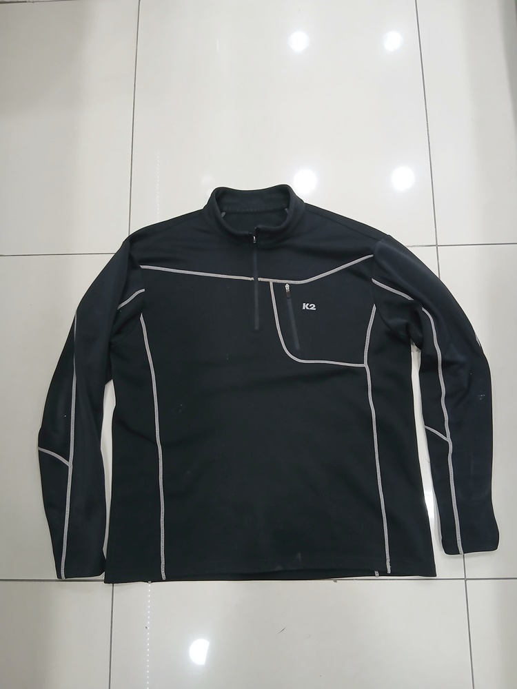 K2 105사이즈 기모안감 긴팔티셔츠 반집업지퍼손잡이만조금부러짐 중고