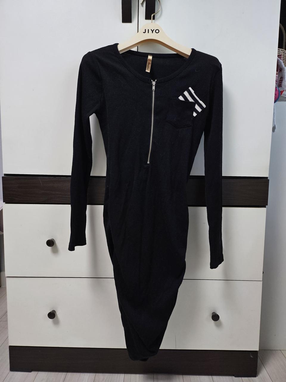 블랙 프릴 원피스