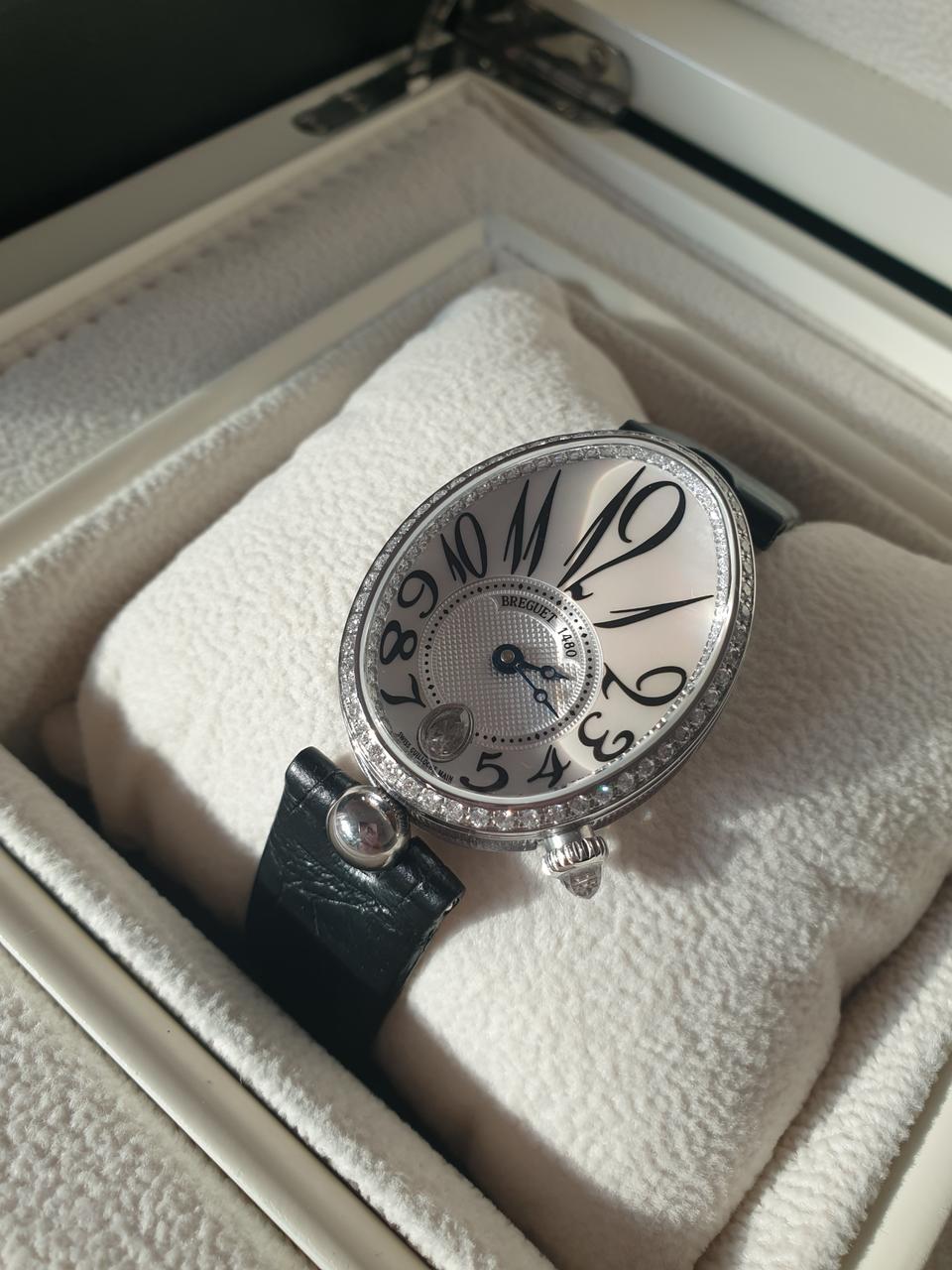 브레게 네이플 시계