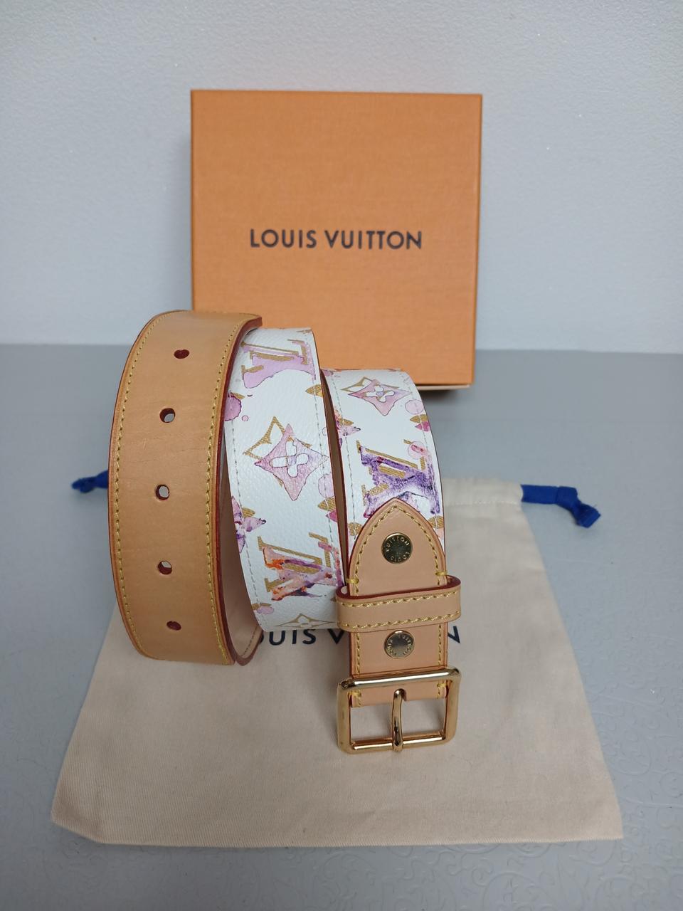 루이비통 멀티컬러 모노그램 벨트 85/34  정품입니다
