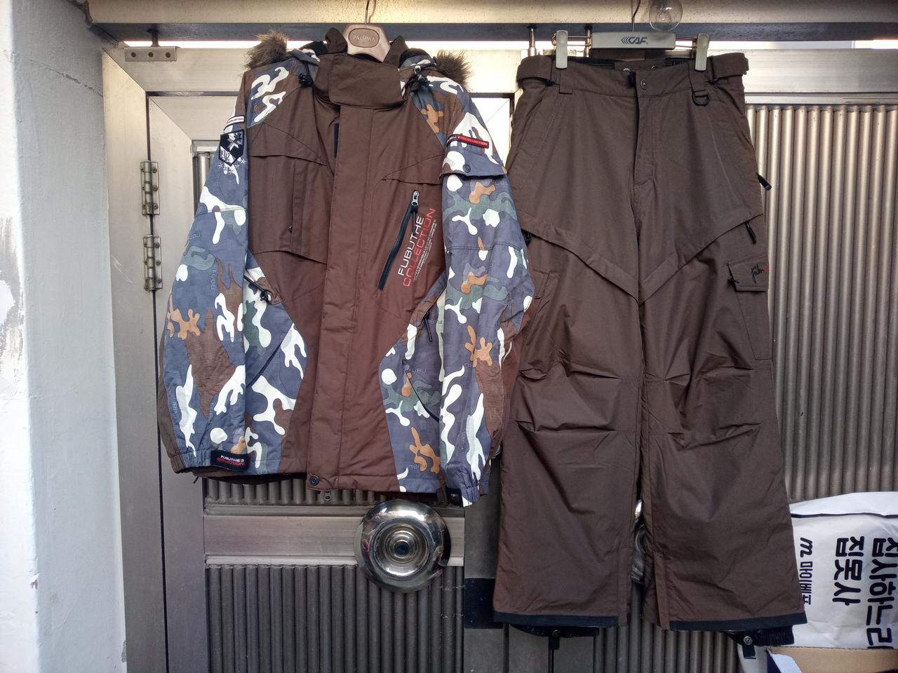 후부 스키복 보드복 상.하의 세트 100호 상태우수