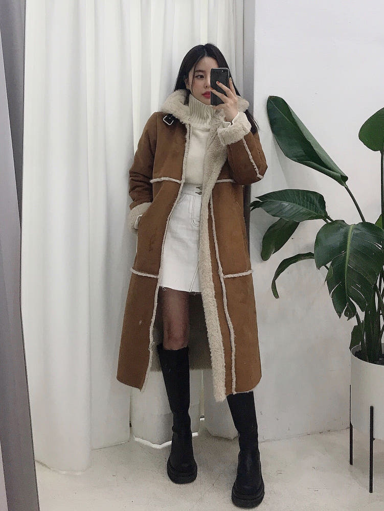 하이넥 버클 롱 무스탕