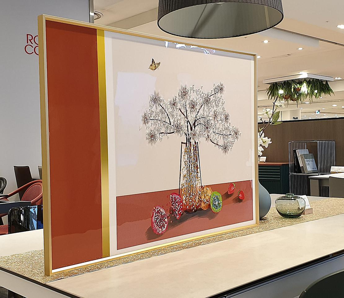 갤러리 전시  새제품,  보석 다이아몬드 큐빅 황금 액자