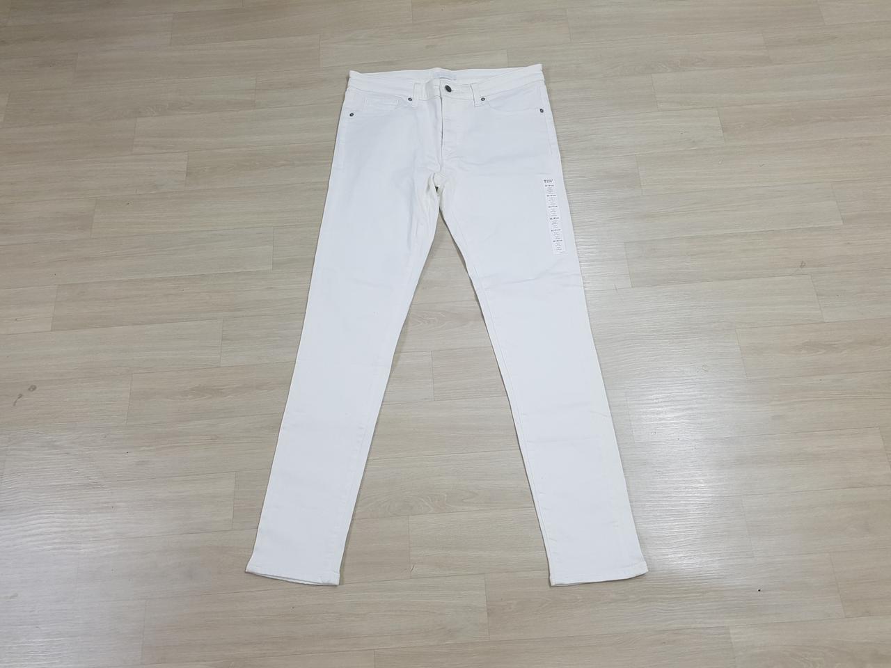 미착용 유니클로 남성바지 면바지 스판 사이즈 32인치