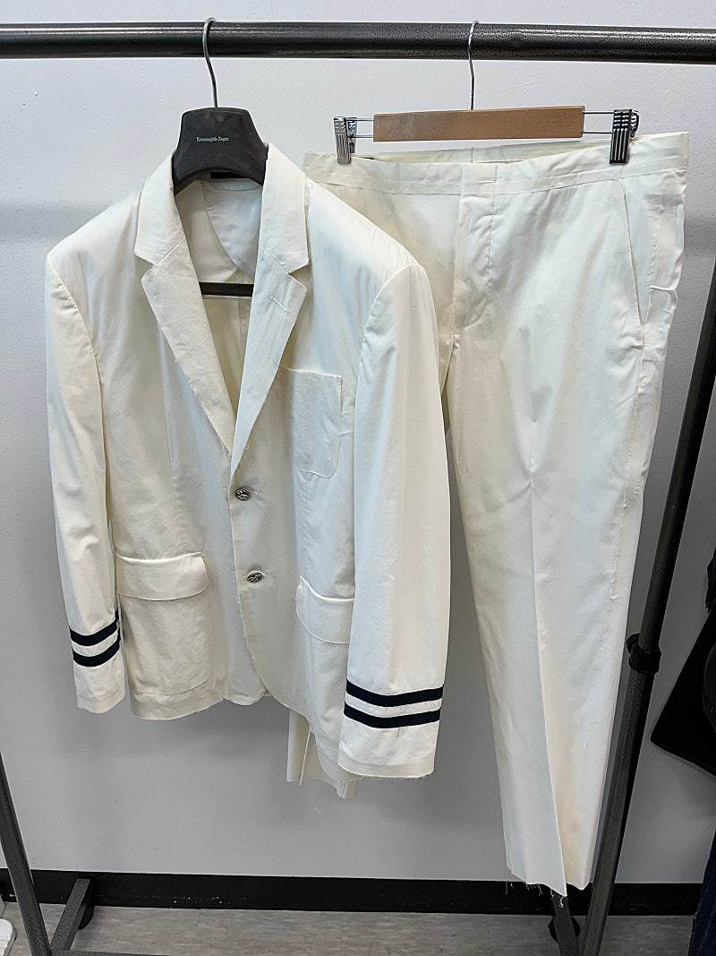 슬림100,32) 구찌 15ss 테이핑 셋업슈트