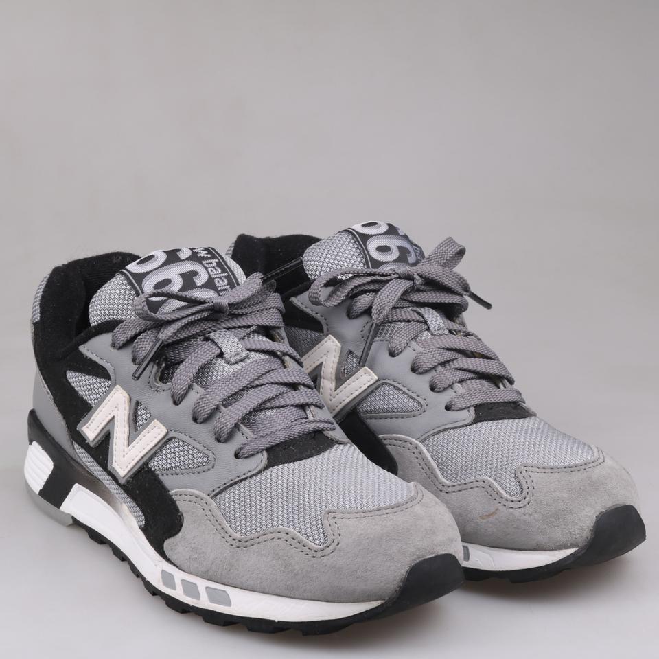 뉴발란스 운동화 판매합니다.(235)6121