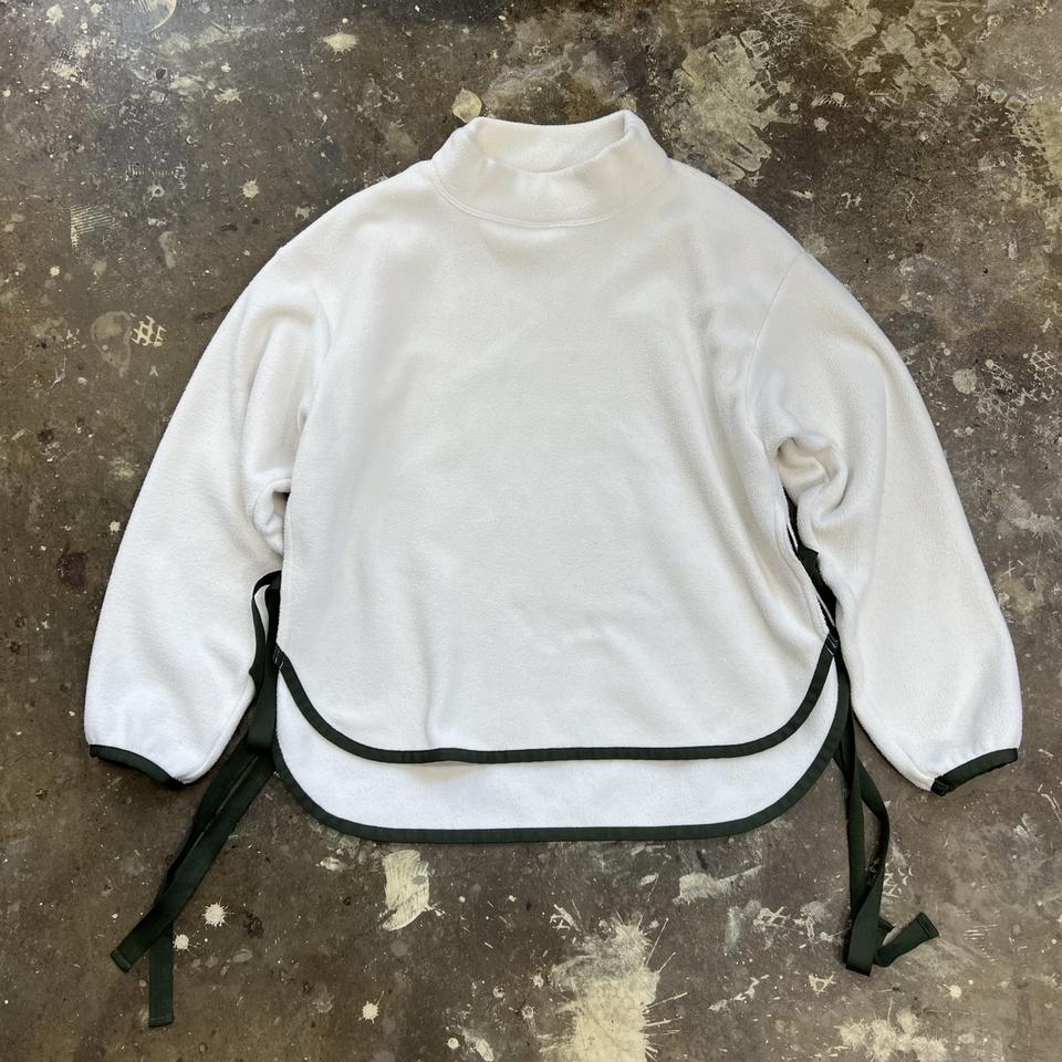 S) 유니클로 화이트마운티니어링 플리스 탑 후리스