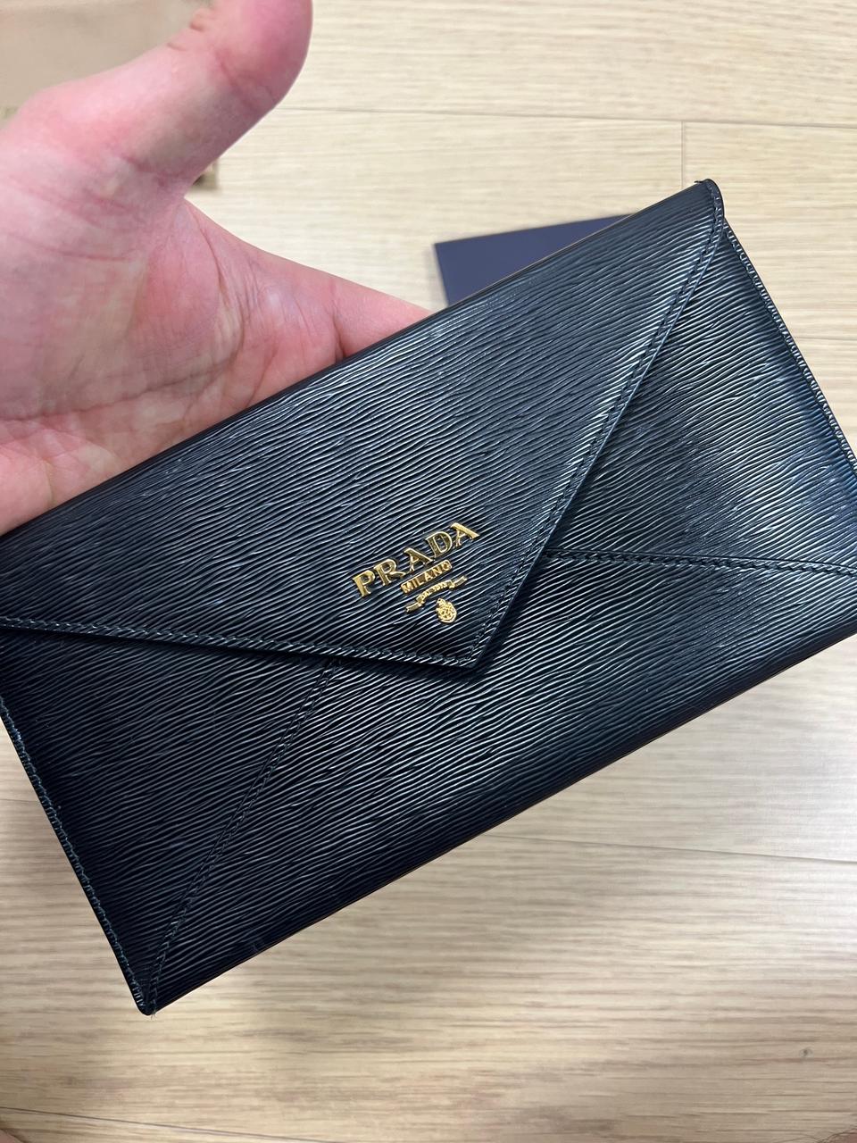 프라다 사피아노 클러치