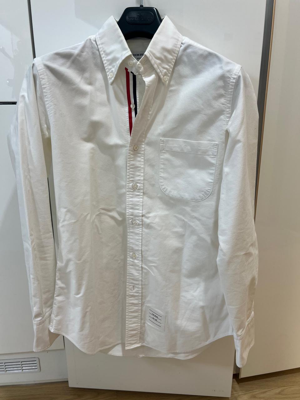 23fw 톰브라운 셔츠 2사이즈 (새상품급)