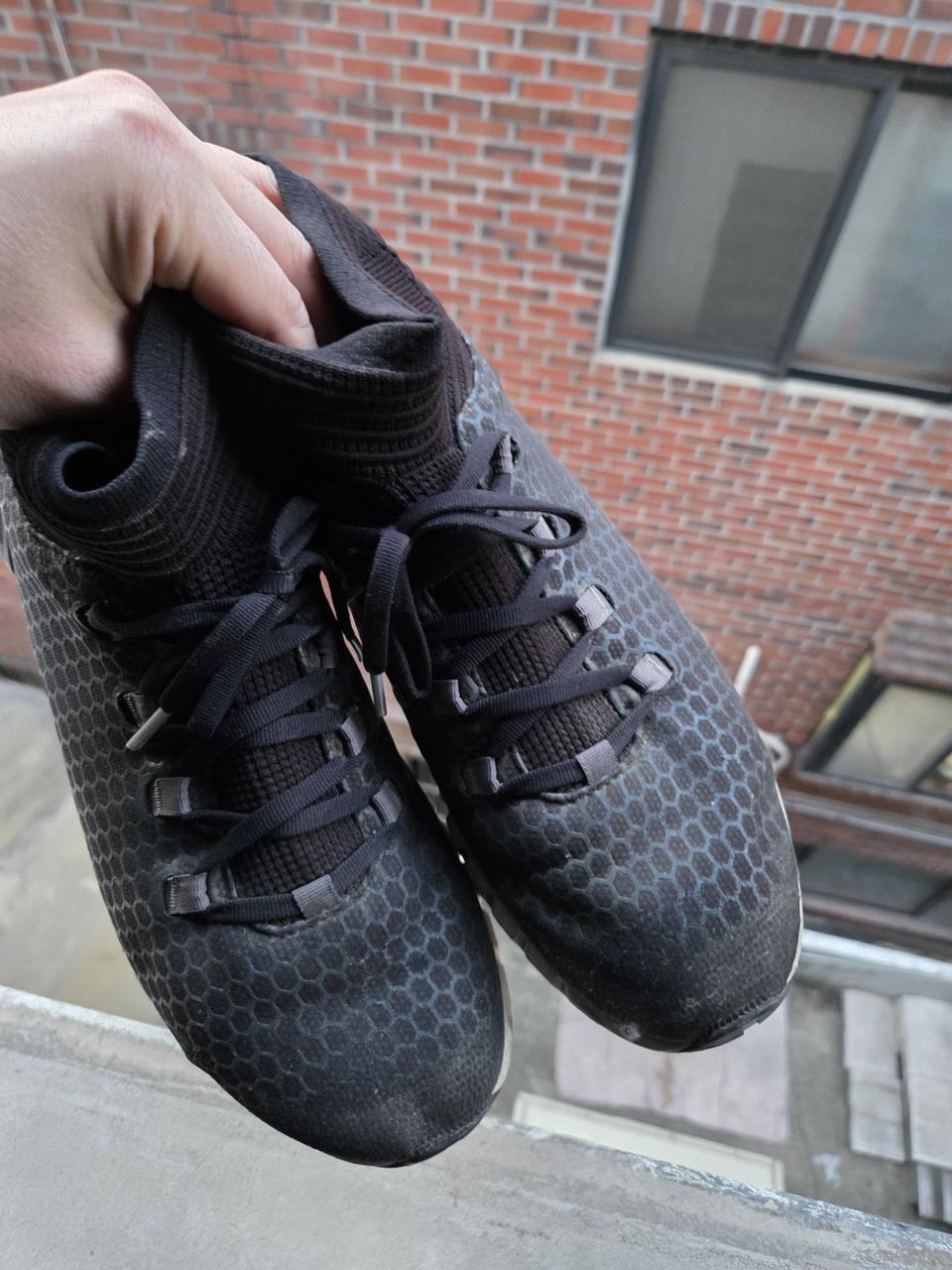 언더아머 신발 275