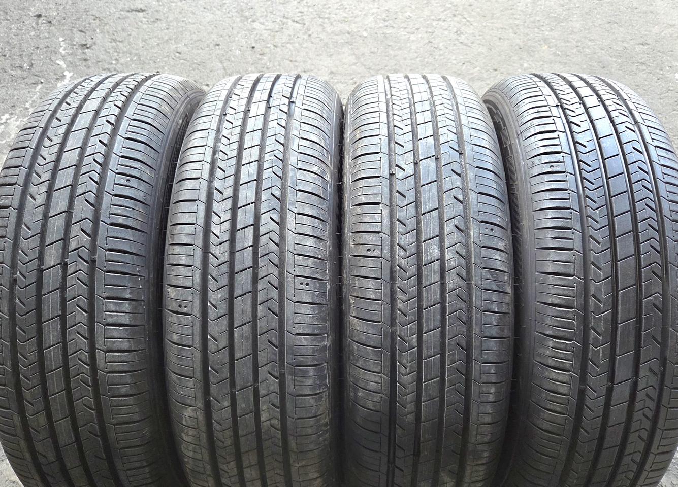 1856515 185 65 15 한국 키너지 STAS 타이어 셋트 팝니다