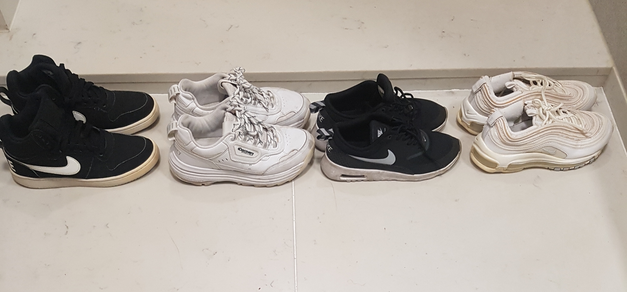 나이키 아디다스 휠라 디스커버리 k2 신발 운동화 팝니다