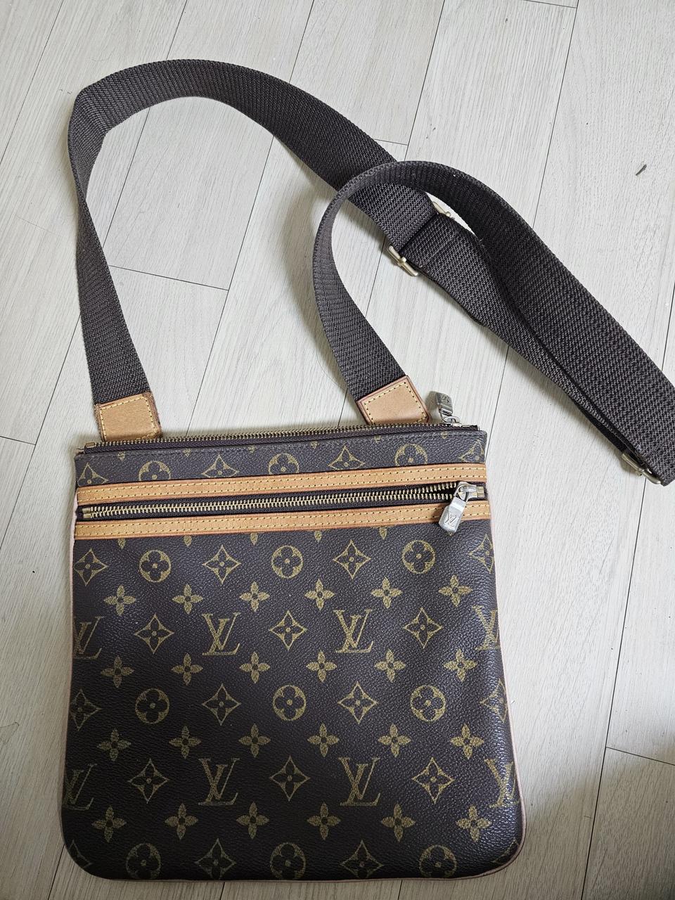 루이비통 모노그램 숄더백