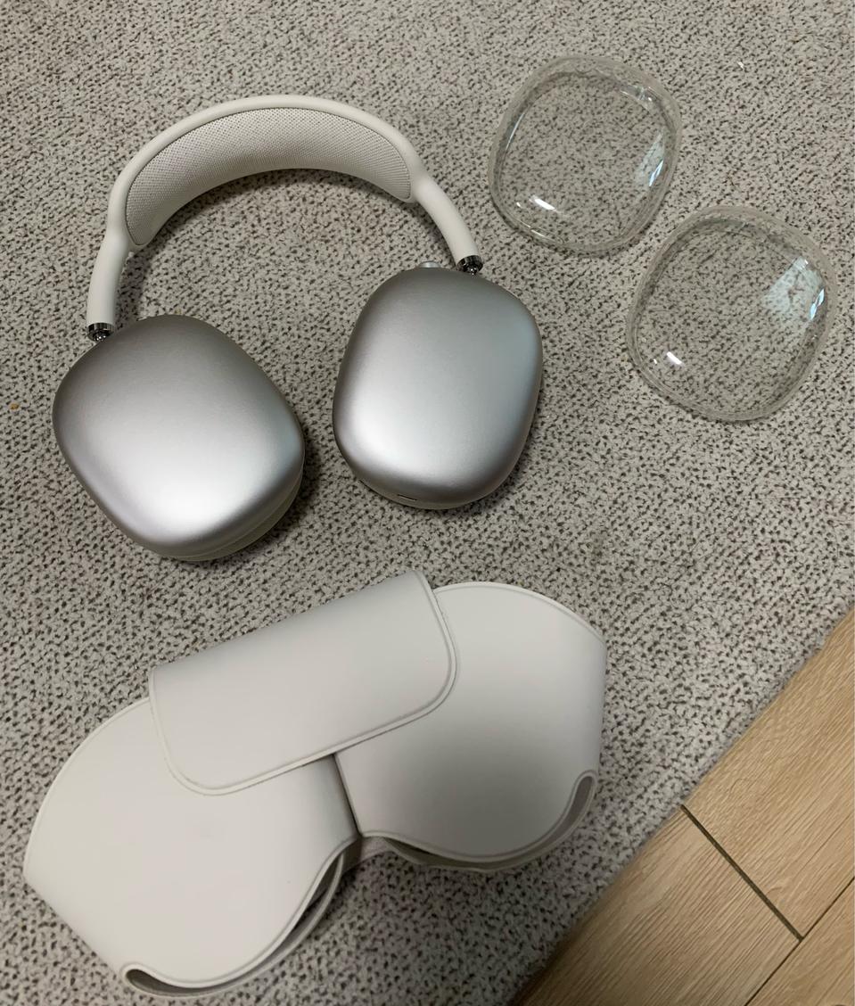 에어팟맥스 2세대 C타입 스타라이트색상 깔끔