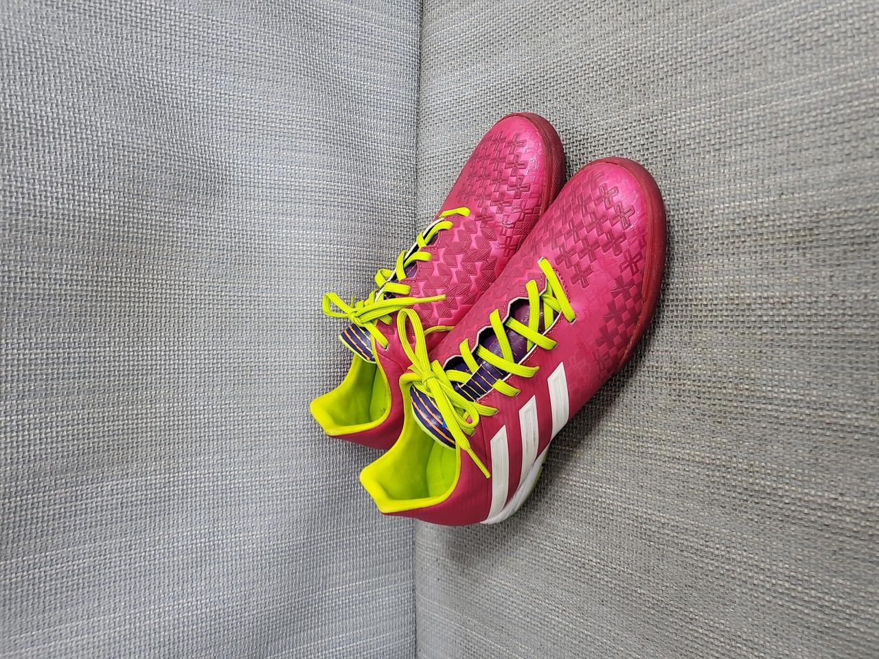 아디다스 프레데터 풋살화 255