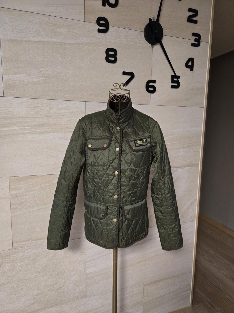 [36] 바버 인터내셔널 여성 퀼팅 자켓