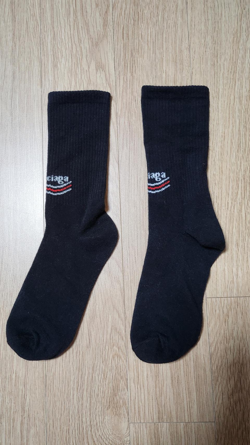 발렌시아가 블랙 양말 (새상품)