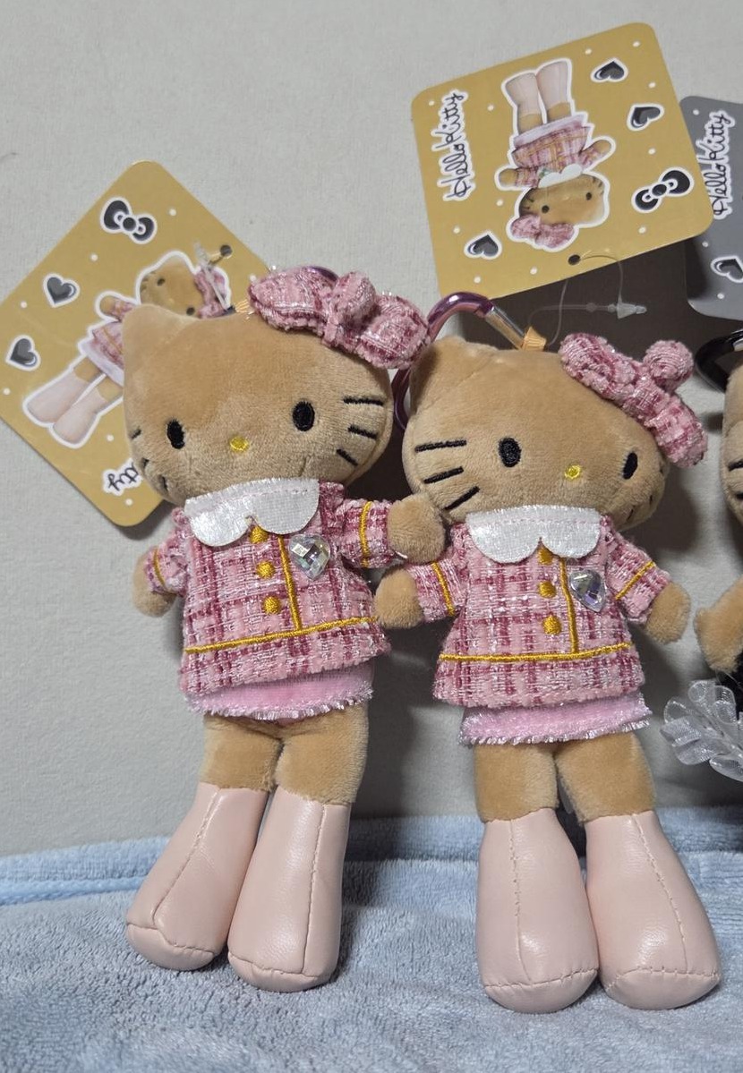 헬로키티 태닝 롱다리 키링