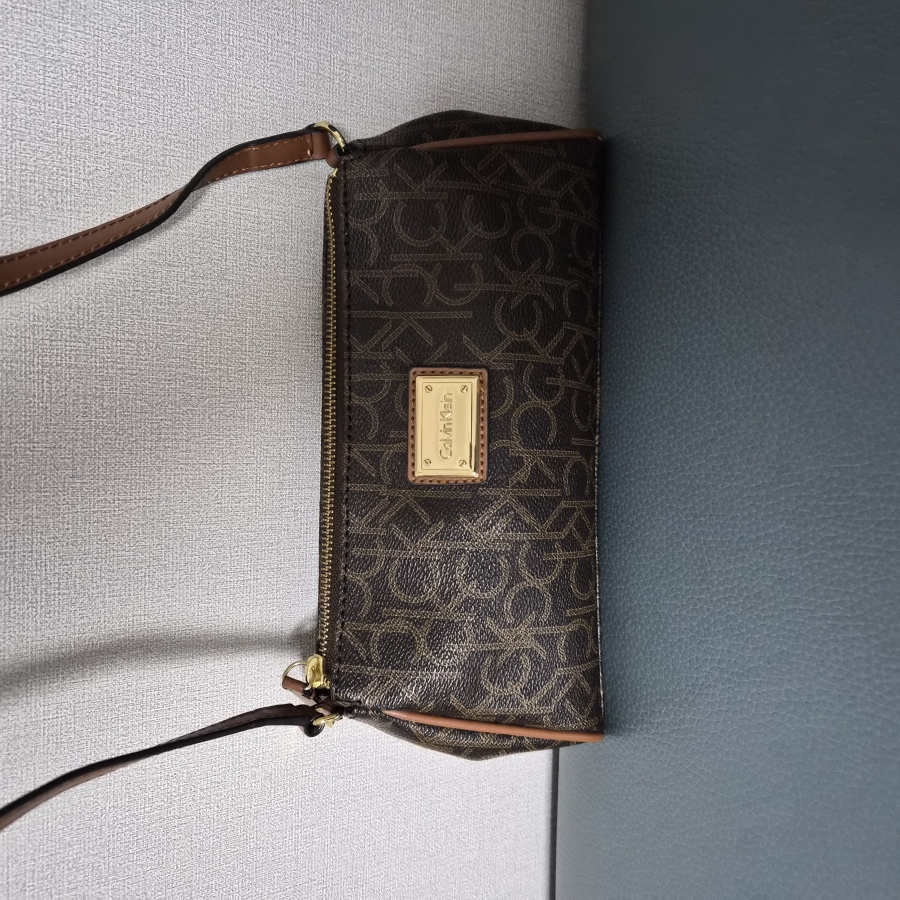 캘빈클라인 허드슨 모노그램 데미 백 크로스백 미니백 가방-318